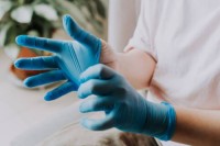 Non-sterile Soft Touch And Comfortable Powdered Glove